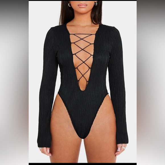 SOLADO Plunging Neck Lace Up Textured Bodysuit - Picture 2 of 5